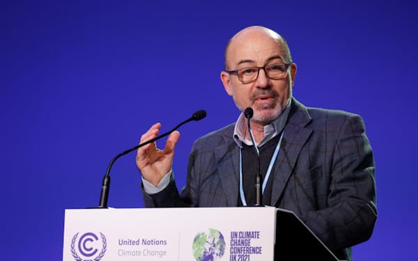 第26回国連気候変動枠組み条約締約国会議（COP26）に参加したチンゴラーニ・イタリア環境相＝ロイター