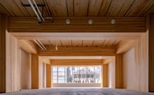 ヒューリックが手掛ける、日本初の耐火木造12階建て商業施設の内装（東京都中央区銀座）