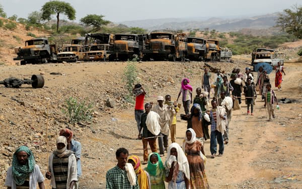 エチオピア北部の長引く戦闘で人道危機の懸念が強まる（7月、ティグレ州）＝ロイター