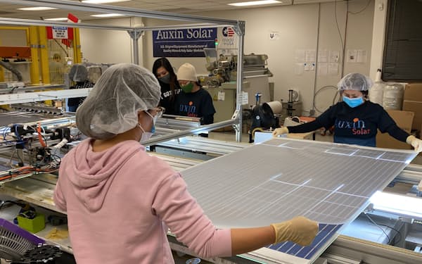 オクシン・ソーラーはシリコンバレーで太陽光パネルの米国生産にこだわる