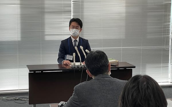 神奈川県庁がオミクロン疑いの患者確認について発表した（24日、県庁）