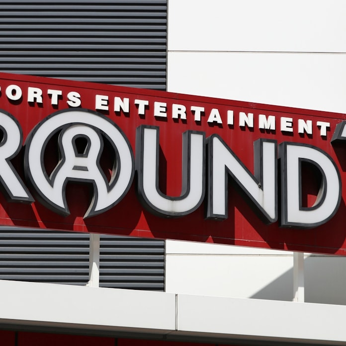 ラウンドワン クレーンゲーム専用フロア 4倍の60店に 日本経済新聞 ラウンドワン クレーンゲーム専用フロア 4倍の60店に 日本経済新聞