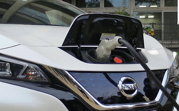  電気自動車は電池製造で環境負荷が大きい