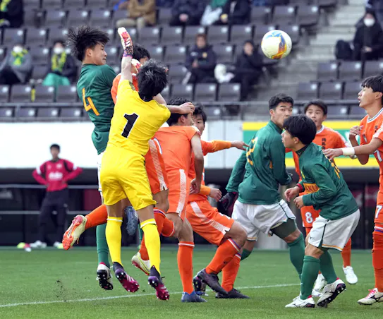 全国高校サッカー 静岡学園が大勝 流通経大柏は敗退 日本経済新聞 全国高校サッカー 静岡学園が大勝 流通経大柏は敗退 日本経済新聞