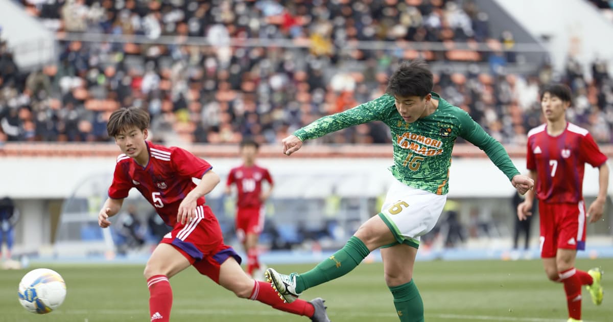青森山田が大勝 前回v山梨学院敗れる 高校サッカー 日本経済新聞 青森山田が大勝 前回v山梨学院敗れる 高校サッカー 日本経済新聞