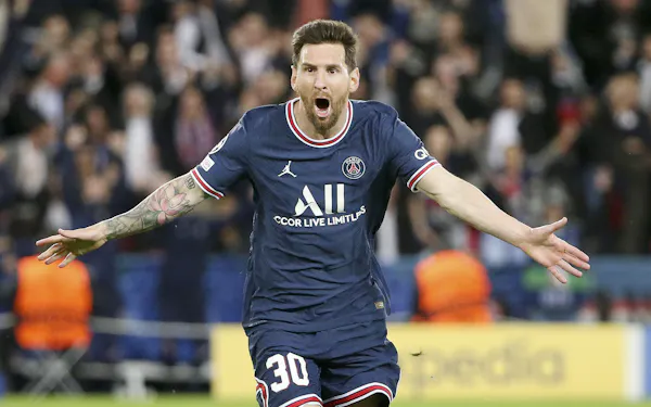 サッカー メッシ5ゴール 日本経済新聞 サッカー メッシ5ゴール 日本経済新聞