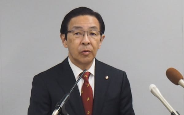 再選出馬を表明した西脇隆俊知事（８日、京都市）