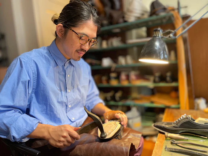 オーダーするならチバに行け 靴や時計の粋 世界が注目 日本経済新聞 オーダーするならチバに行け 靴や時計の粋 世界が注目 日本経済新聞