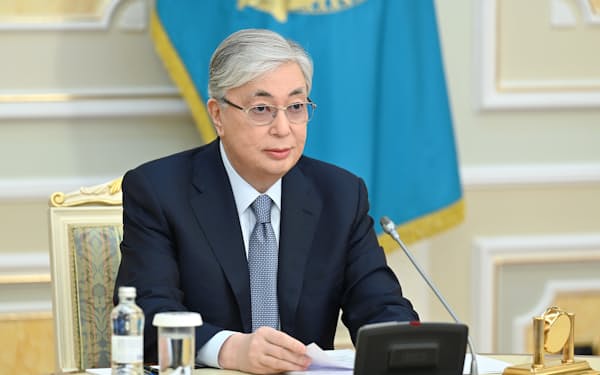 トカエフ大統領はナザルバエフ前大統領の側近を要職から解任した（11日、ヌルスルタン）=タス共同