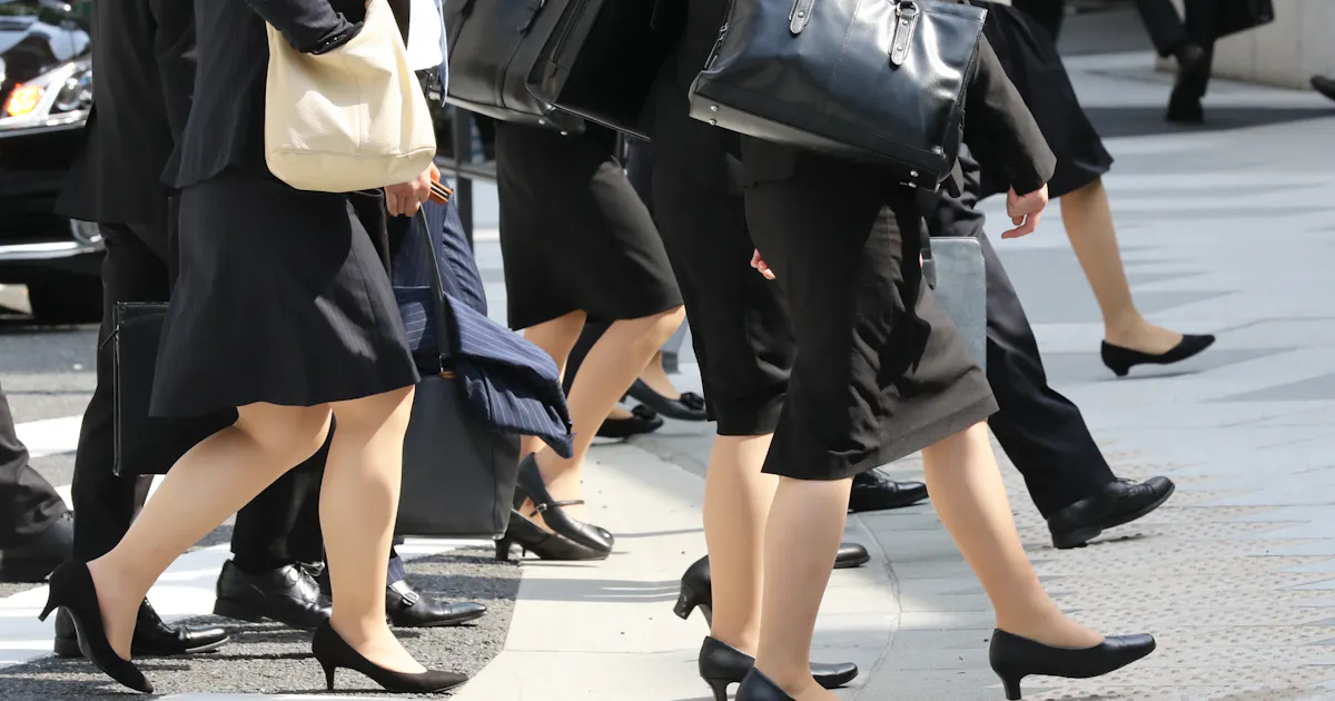 学生の成長を促す卒論執筆 塩原佳世乃氏 日本経済新聞 学生の成長を促す卒論執筆 塩原佳世乃氏 日本経済新聞