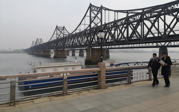 中国と北朝鮮をつなぐ「中朝友誼橋」（21年3月、中国の遼寧省丹東市）