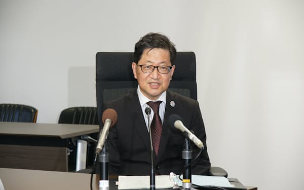 対策本部会議で発言する浜田省司・高知県知事（20日、高知県庁）