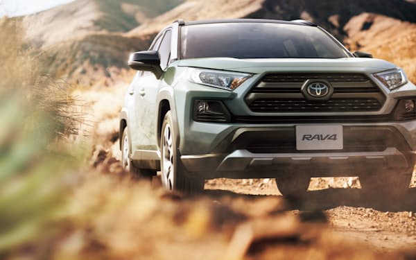 トヨタ米販売 21年に初の首位 90年君臨のgm抜く 日本経済新聞 トヨタ米販売 21年に初の首位 90年君臨のgm抜く 日本経済新聞