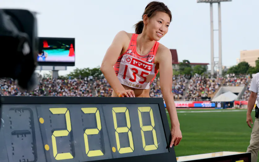 陸上 福島千里が現役引退 100メートル日本記録保持者 日本経済新聞 陸上 福島千里が現役引退 100メートル日本記録保持者 日本経済新聞