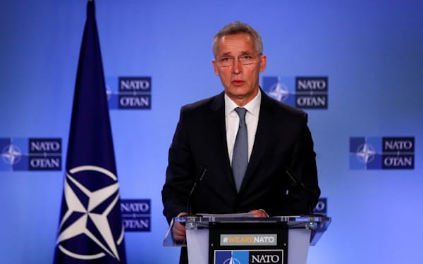 NATOのストルテンベルグ事務総長（3日、ブリュッセル）＝ロイター