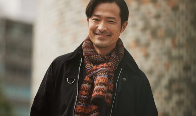 マフラーのおしゃれ術 巻き方とコーデ まとめ保存版 Nikkei Style マフラーのおしゃれ術 巻き方とコーデ まとめ保存版 Nikkei Style