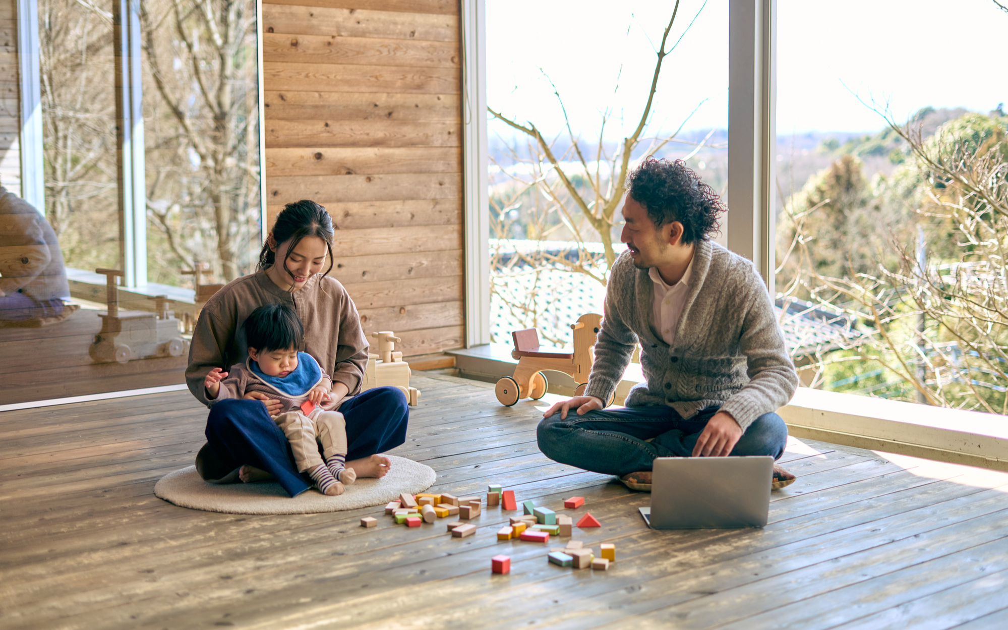 テレワーク移住の注意点とは(写真はイメージ=PIXTA)