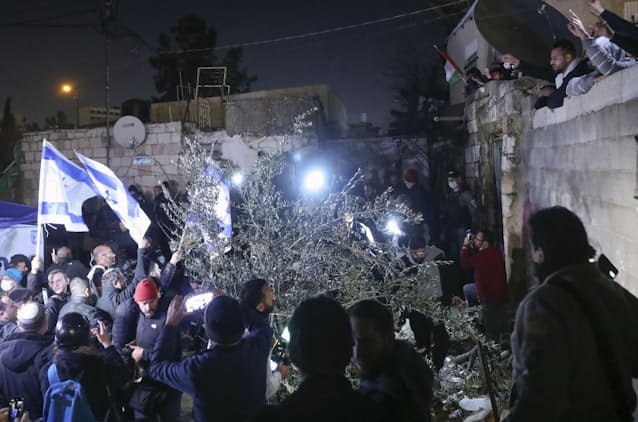 東エルサレムで衝突 パレスチナ人31人負傷 日本経済新聞 東エルサレムで衝突 パレスチナ人31人負傷 日本経済新聞