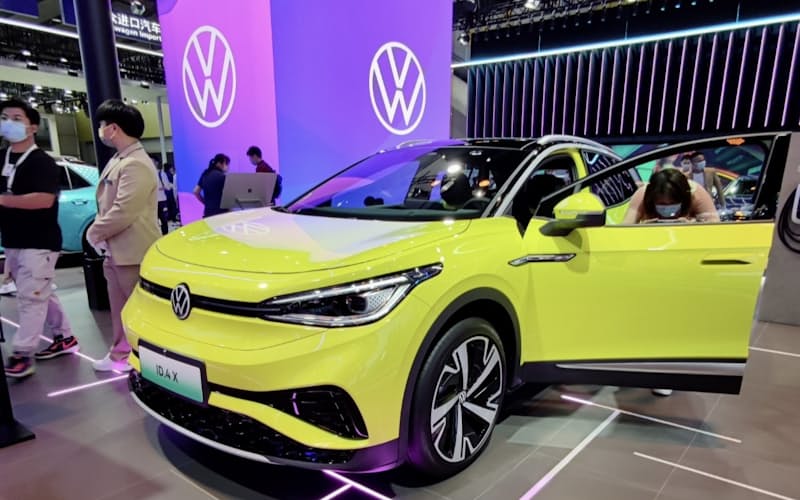 中国乗用車販売 半導体調達で明暗 Vwは21年13 減 日本経済新聞 中国乗用車販売 半導体調達で明暗 Vwは21年13 減 日本経済新聞