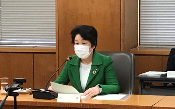 まん延防止措置の終了を要請することを決定した吉村美栄子知事（16日、山形県庁）