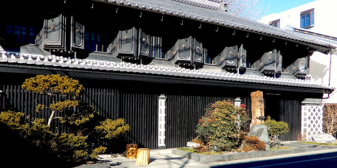 美しき城下町 松本市 名建築とワイン 温泉の魅力 Nikkei Style
