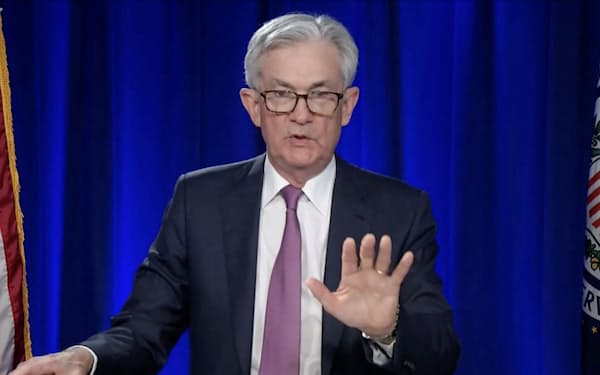 パウエル氏率いるFRBにはインフレ対応の出遅れ批判も(1月FOMC後の記者会見)=ロイター