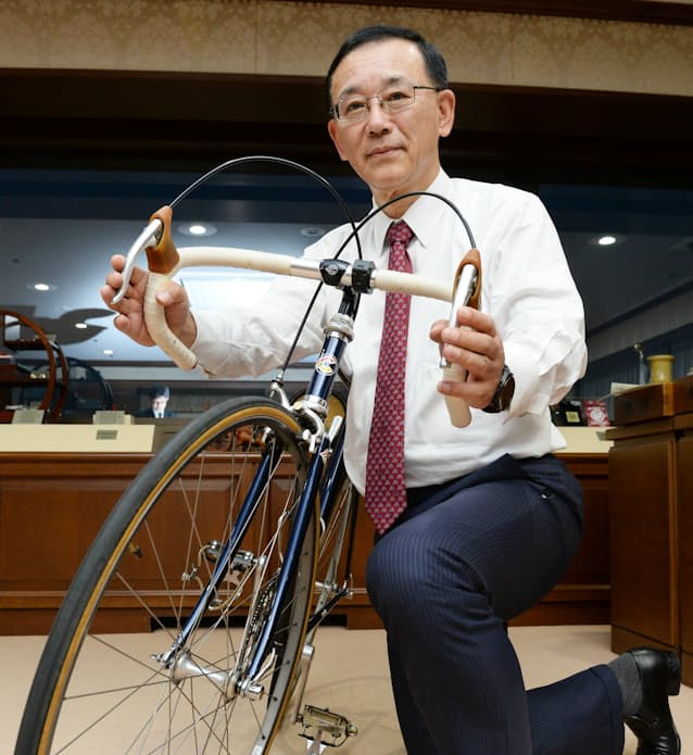 障害の多様性 理解醸成を 谷垣禎一 元自民党総裁 日本経済新聞 障害の多様性 理解醸成を 谷垣禎一 元自民党総裁 日本経済新聞