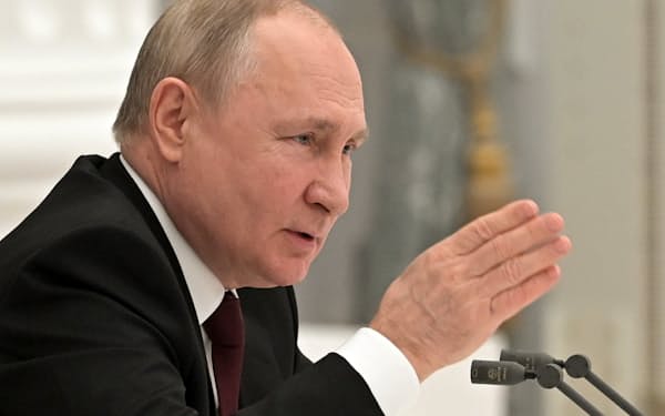 21日、モスクワで開いた安保会議で発言するロシアのプーチン大統領＝ＡＰ