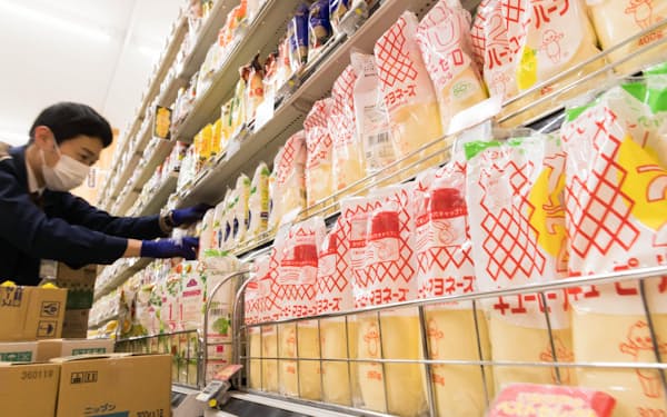 スーパーのマヨネーズ売り場(都内)