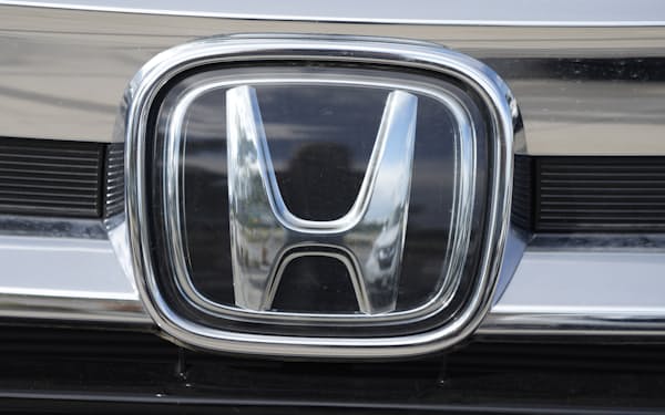 ホンダが後付け安全装置 加速抑え踏み間違い事故防止 日本経済新聞 ホンダが後付け安全装置 加速抑え踏み間違い事故防止 日本経済新聞