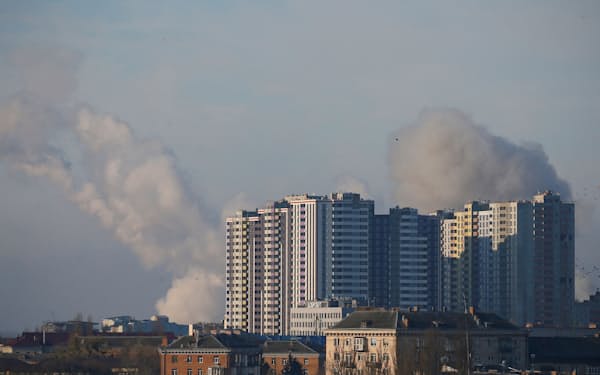 ２６日、首都キエフへの攻撃が激化した＝ロイター
