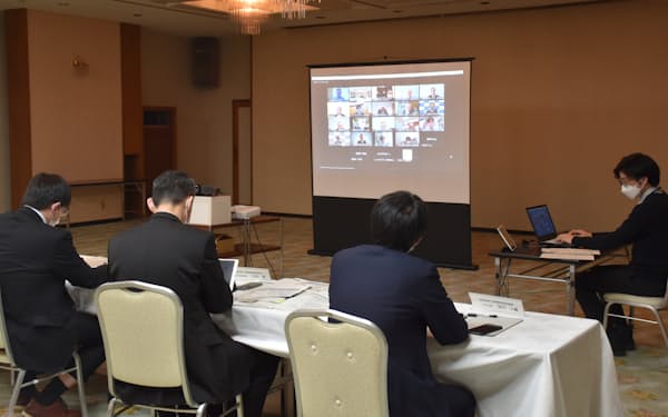 福島県は２月上旬に開いたオンライン会議で知財戦略推進計画をまとめた（福島市）