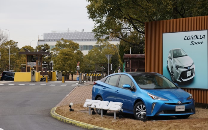 トヨタ車再び品薄 4割が納期5カ月超 レクサス受注停止 日本経済新聞 トヨタ車再び品薄 4割が納期5カ月超 レクサス受注停止 日本経済新聞