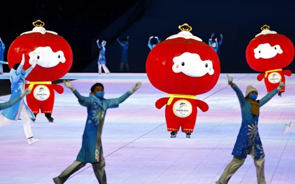 　北京冬季パラリンピックの開会式は華やかに行われた＝４日、北京（共同）