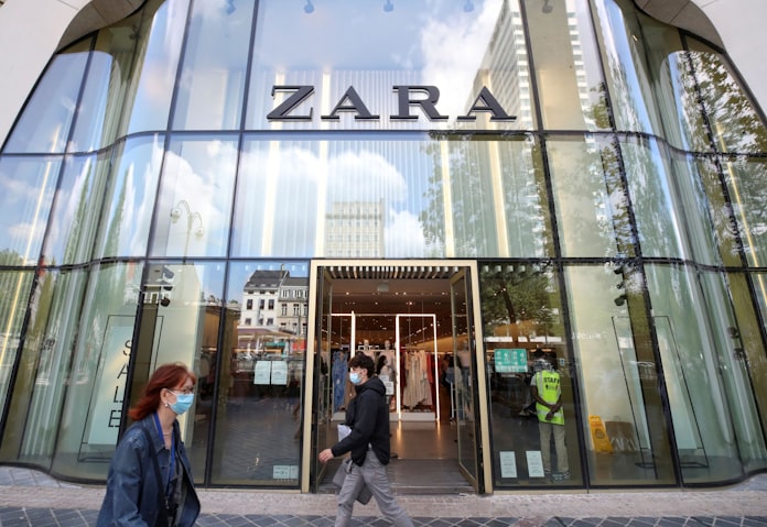 Zara ロシアの全店舗を一時閉鎖 H Mも 日本経済新聞 Zara ロシアの全店舗を一時閉鎖 H Mも 日本経済新聞