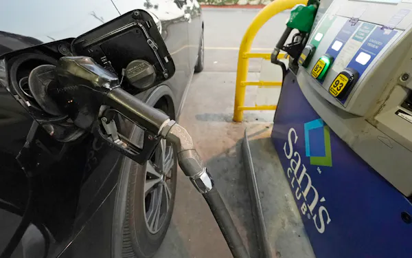 米各州でガソリン税免除の動き 価格高騰に対応 日本経済新聞 米各州でガソリン税免除の動き 価格高騰に対応 日本経済新聞