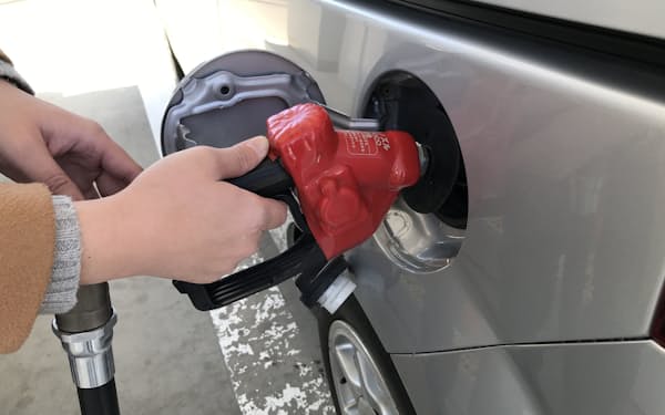 ガソリン価格は高止まりしている