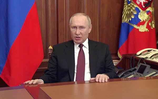 プーチン氏が起こした戦争に対抗するためには、ロシア国民に真実を伝える努力が必要だ＝ロイター