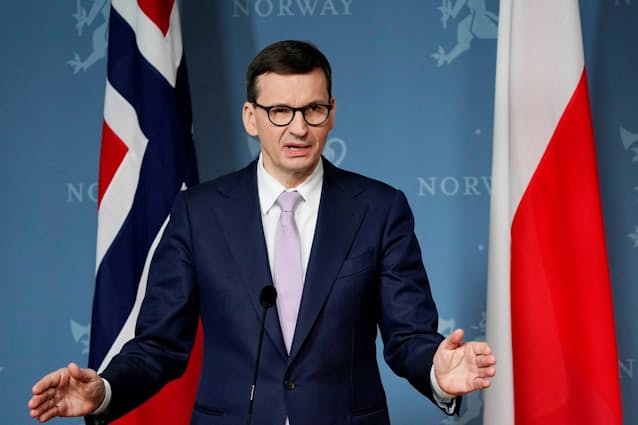 首相 ポーランド ポーランド首相、ＥＵ離脱はないと表明 野党を批判