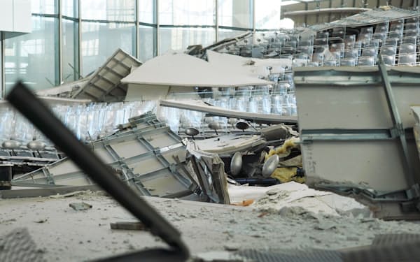 経産省は地震で被害を受けた中小企業の資金繰りを支援する