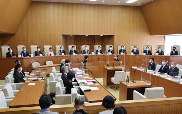 岡口基一判事の初公判が開かれた裁判官弾劾裁判所（2日）