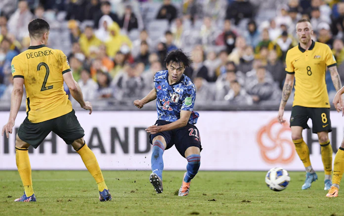 サッカー日本代表 W杯出場決定 豪州に2 0 日本経済新聞 サッカー日本代表 W杯出場決定 豪州に2 0 日本経済新聞