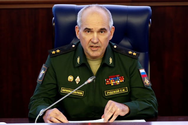 ロシア軍「ウクライナ東部に注力」 苦戦で目標修正か(写真=ロイター) - 日本経済新聞 ロシア軍「ウクライナ東部に注力」 苦戦で目標修正か(写真=ロイター) - 日本経済新聞