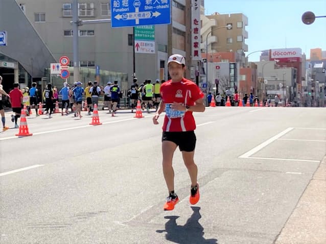 コロナ禍の東京マラソンを走って 安全 再認識の場に 日本経済新聞 コロナ禍の東京マラソンを走って 安全 再認識の場に 日本経済新聞