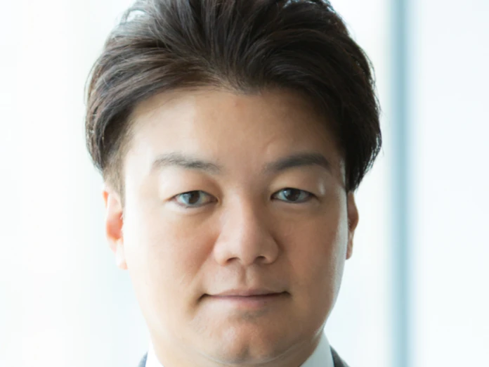 弁護士ドットコム社長に元栄氏 日本経済新聞 弁護士ドットコム社長に元栄氏 日本経済新聞