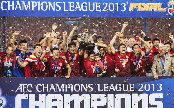 広州恒大（現広州ＦＣ）はアジア・チャンピオンズリーグで優勝経験がある（2013年11月、広東省広州市）＝共同