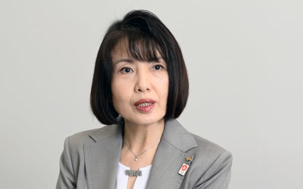大阪府の藤井睦子・健康医療部長