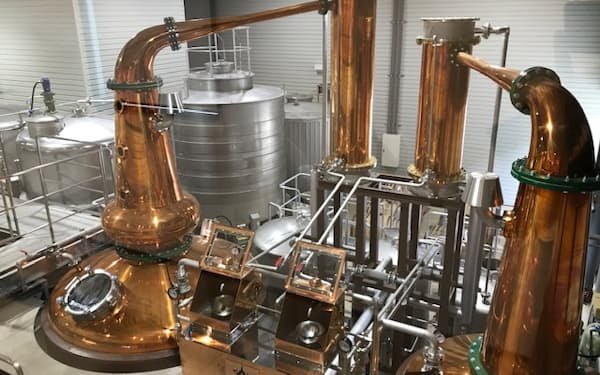 ウイスキー製造の各工程を見学できる（熊本県山鹿市）