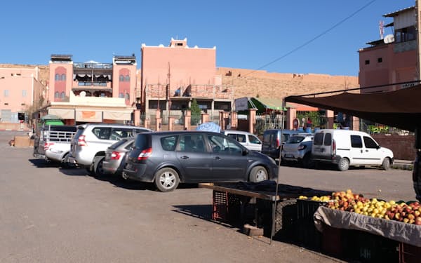 モロッコは自動車産業の育成に力を入れている(写真は東部ドラア=タフィラルト地方の町並み)