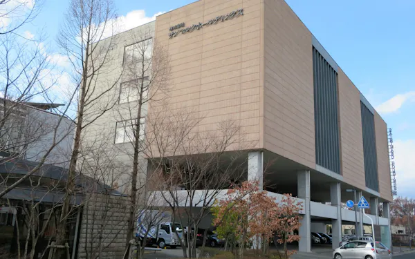 富士通 システム11社を吸収 国内事業を再編 日本経済新聞 富士通 システム11社を吸収 国内事業を再編 日本経済新聞